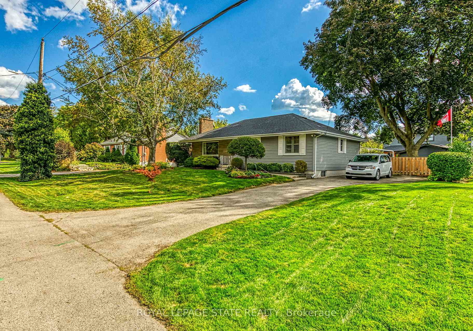 1040-cedar-avenue-burlington-ontario-w12451219