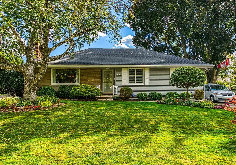 1040-cedar-avenue-burlington-ontario-w12451219