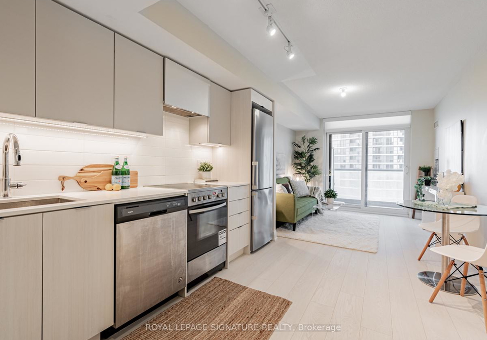 30-gibbs-road-etobicoke-ontario-w12451288