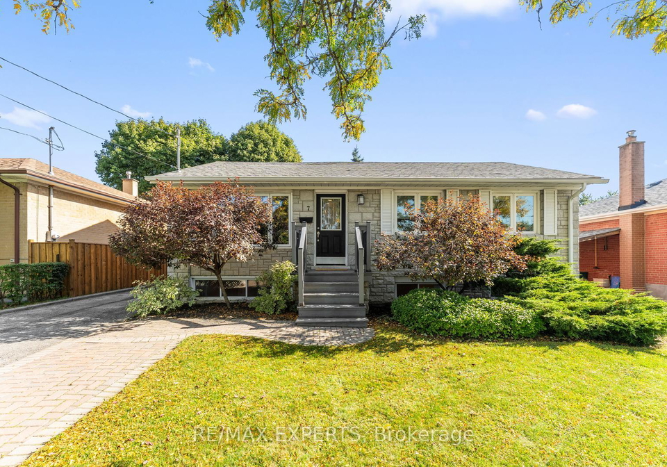 7-mcmanus-road-etobicoke-ontario-w12451450