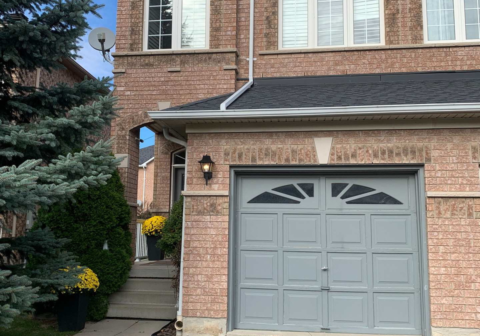 5679-longboat-avenue-mississauga-ontario-w12451496