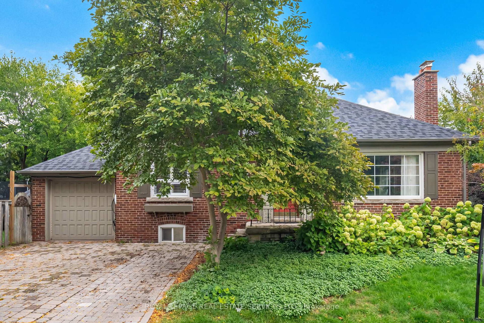 27-lothian-avenue-etobicoke-ontario-w12451557
