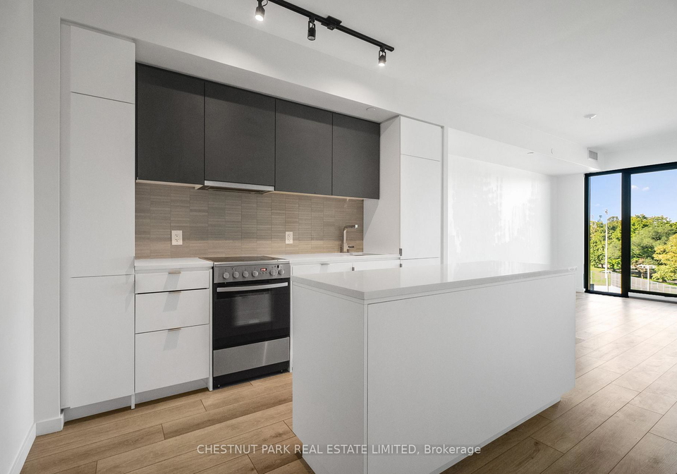 7-smith-crescent-etobicoke-ontario-w12451627