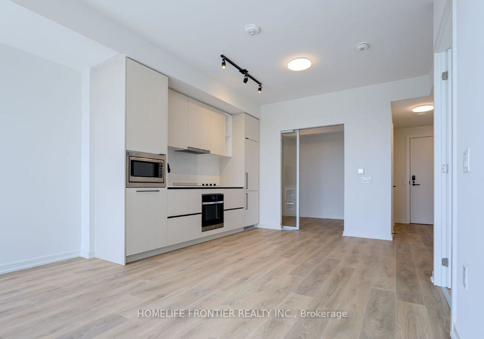 1285-dupont-street-toronto-ontario-w12452016