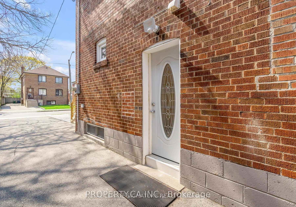 33-nineteenth-street-etobicoke-ontario-w12452045