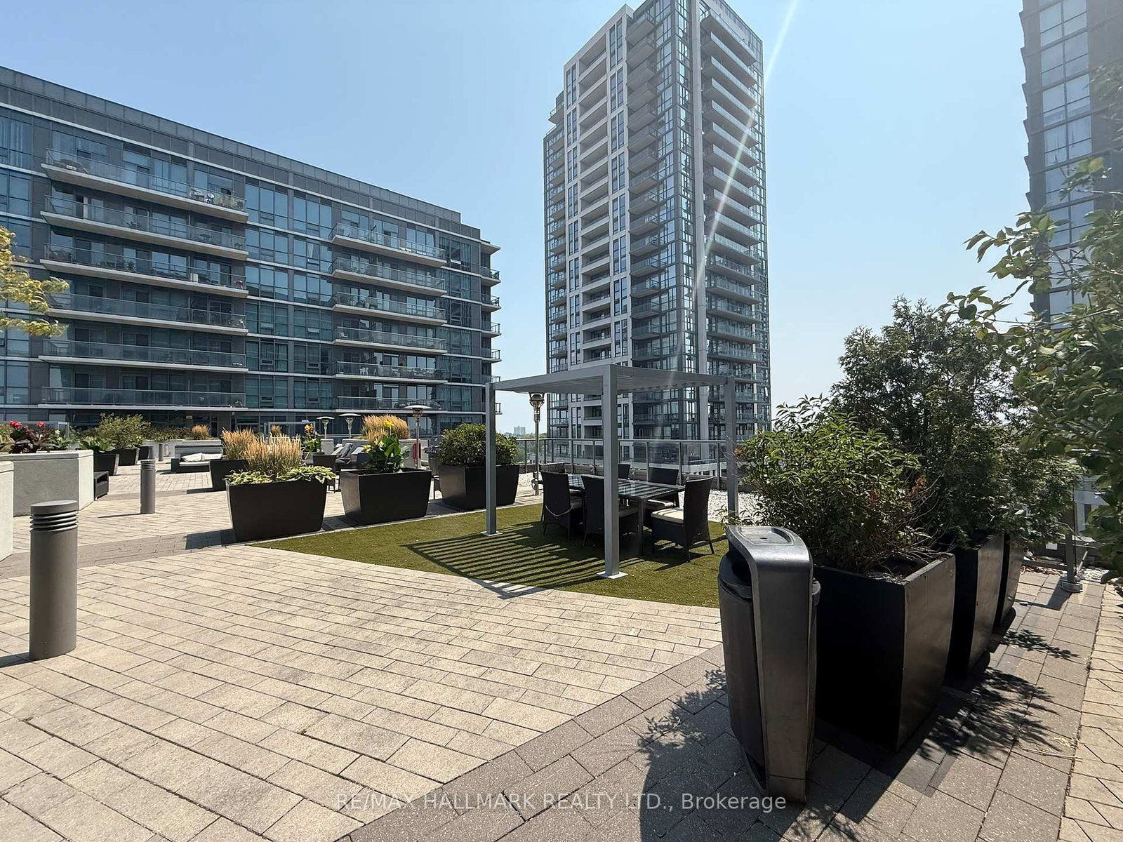 1185-the-queensway-street-etobicoke-ontario-w12452304