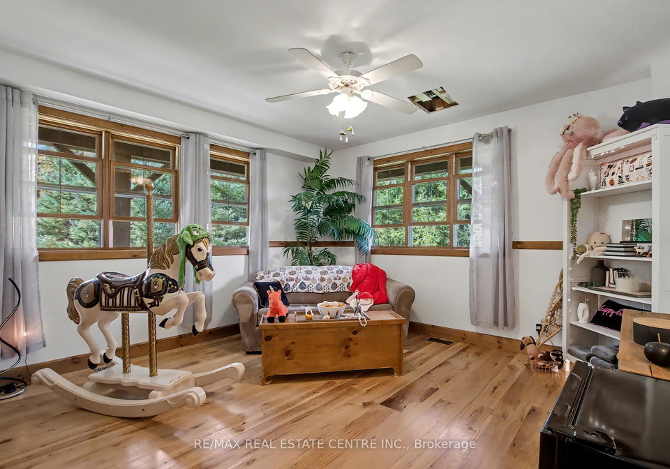 16-deer-run-crescent-halton-hills-ontario-w12452333