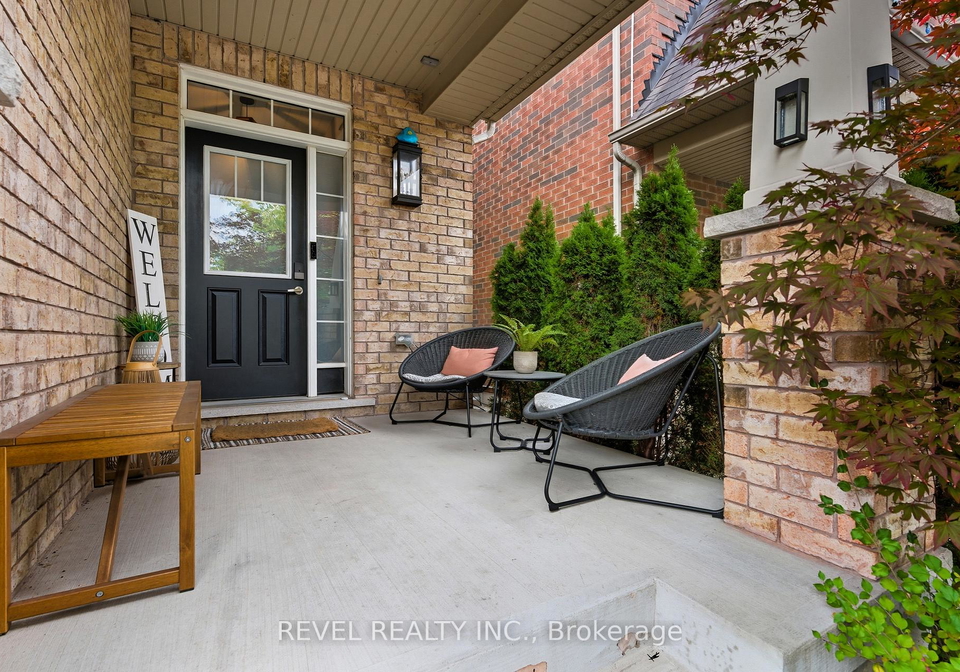 390-gosford-crescent-milton-ontario-w12452479