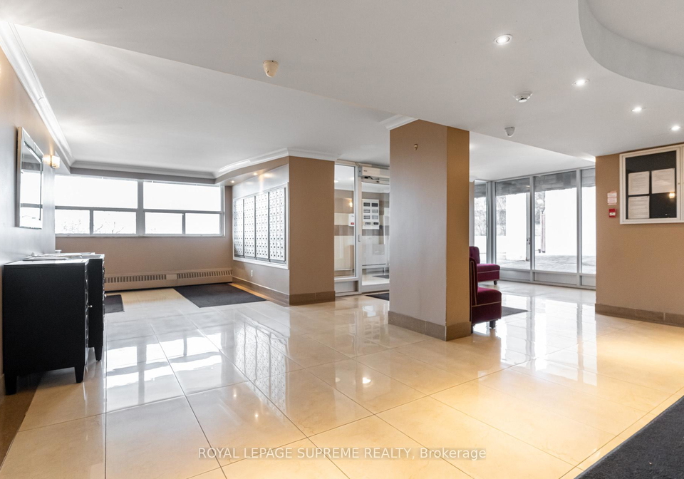 541-blackthorn-avenue-toronto-ontario-w12452581