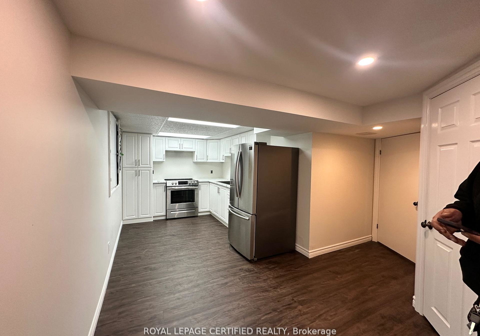 546-sherin-drive-oakville-ontario-w12452678