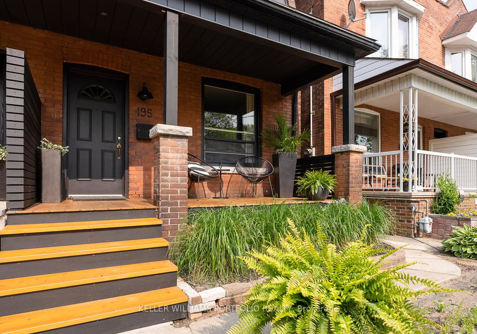 195-gilmour-avenue-toronto-ontario-w12452796