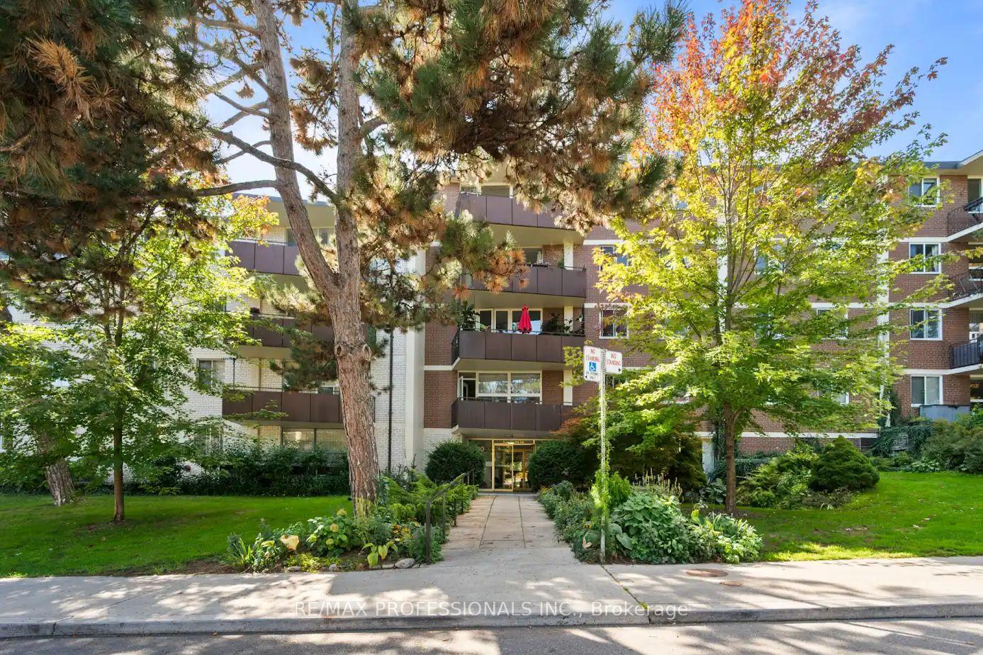 80-coe-hill-drive-toronto-ontario-w12453015