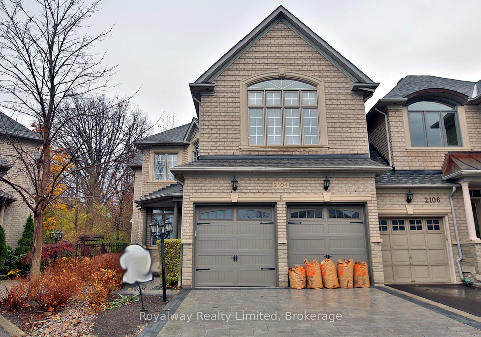 2104-e-pinevalley-crescent-e-oakville-ontario-w12453054