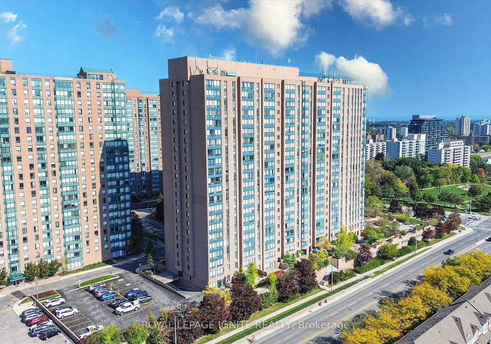 155-hillcrest-avenue-mississauga-ontario-w12453086