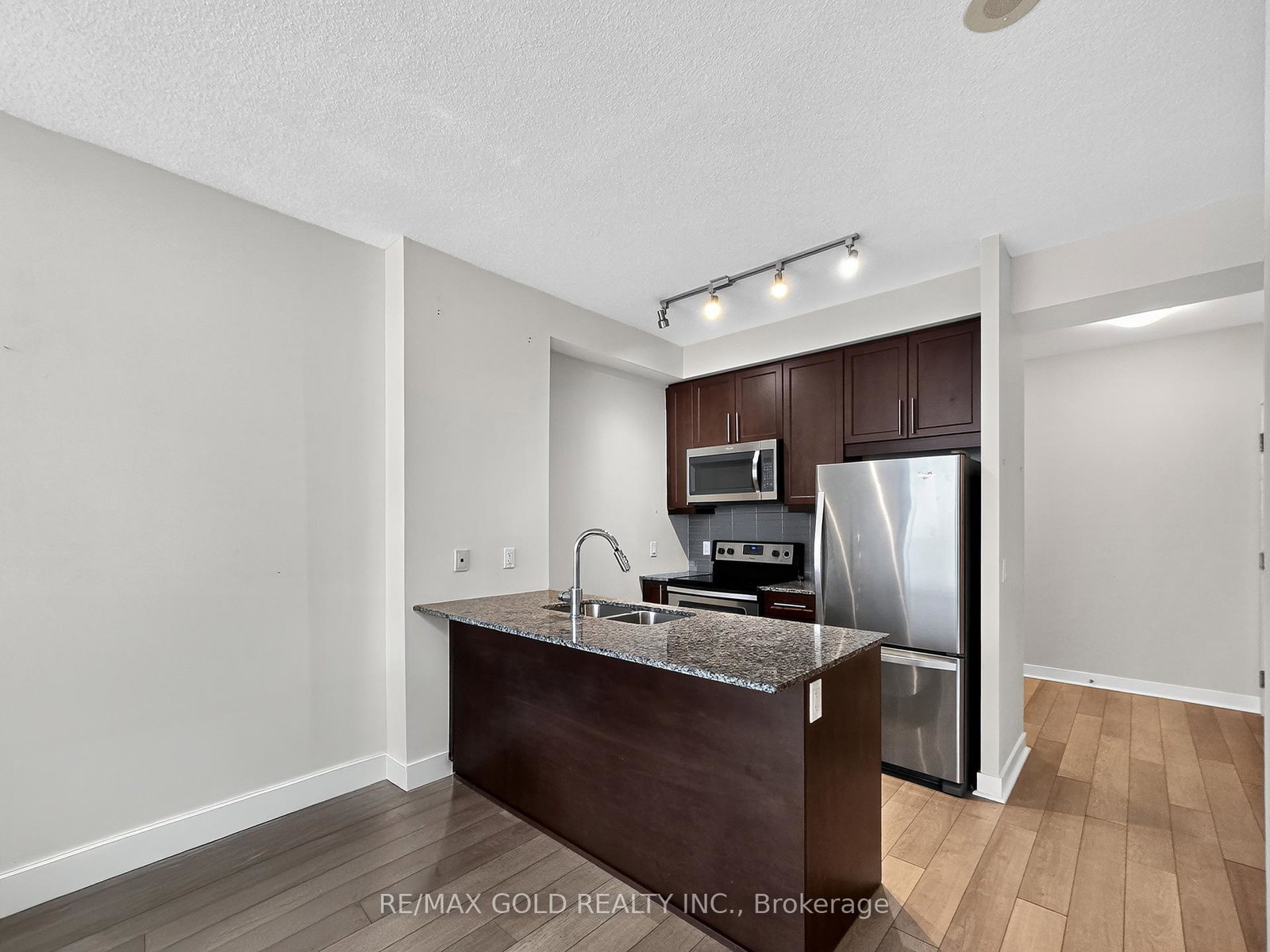 3975-grand-park-drive-mississauga-ontario-w12453209