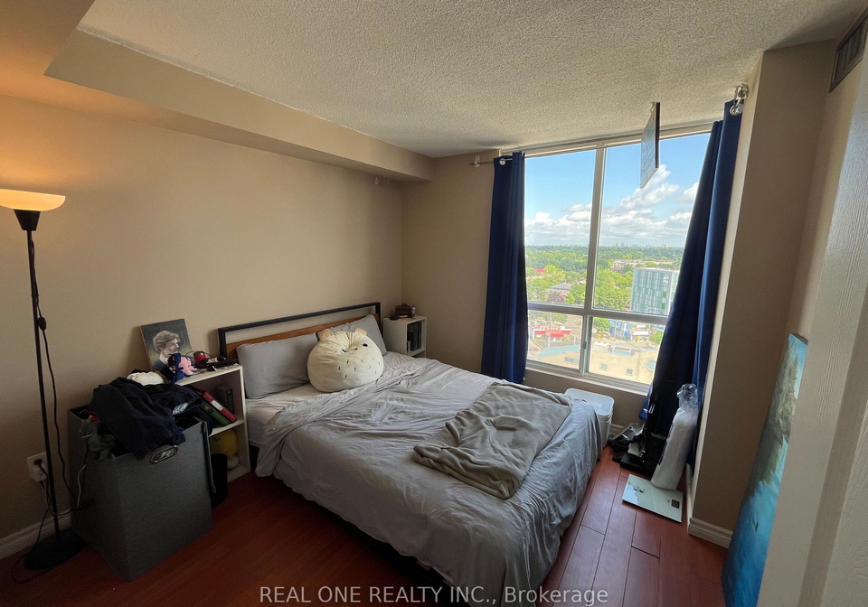 101-subway-crescent-etobicoke-ontario-w12453250
