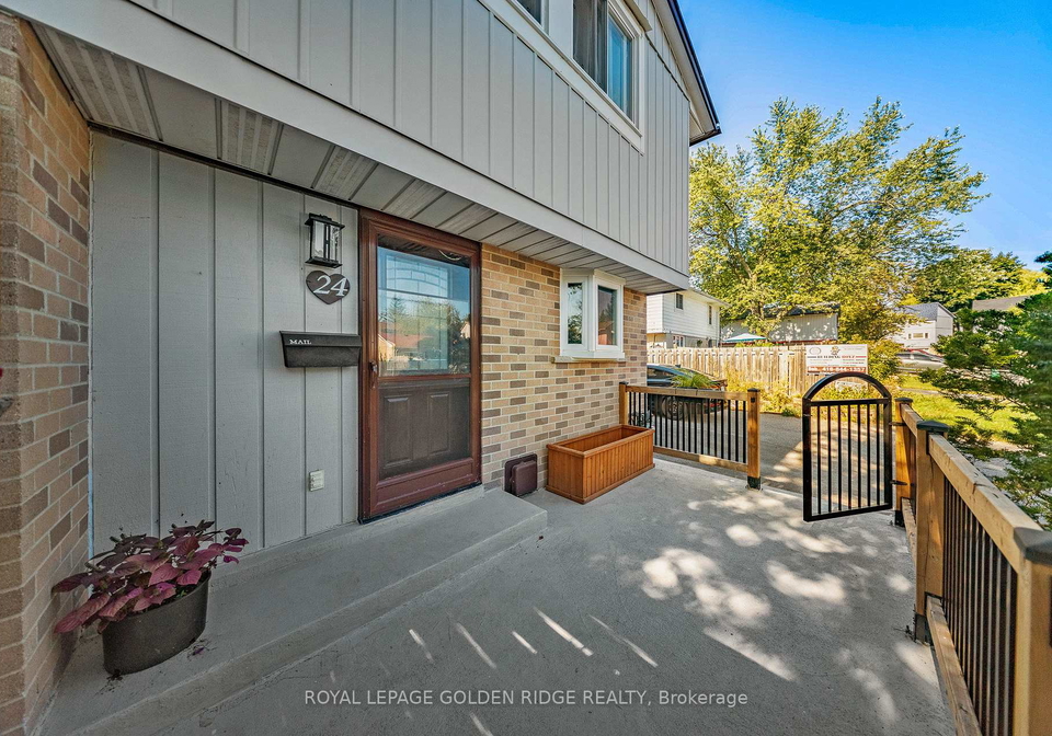 24-hillbank-trail-brampton-ontario-w12453330