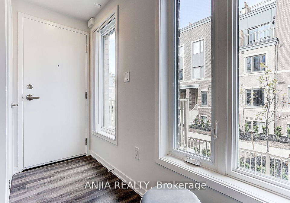 5-william-jackson-way-s-etobicoke-ontario-w12453426