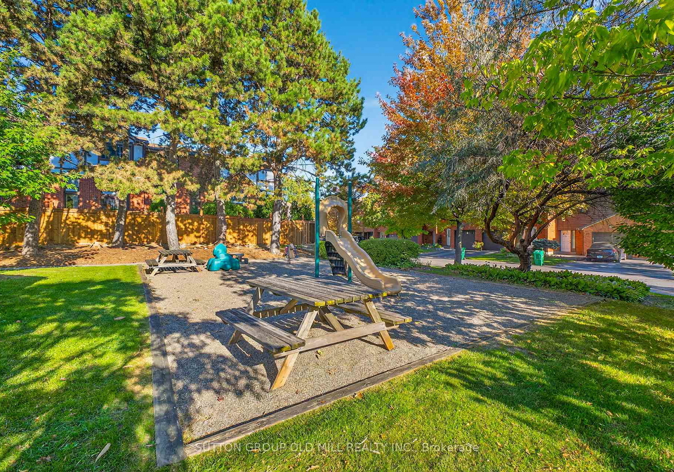 4230-fieldgate-drive-mississauga-ontario-w12453517