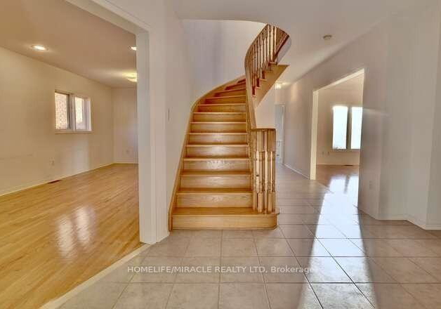6388-newcombe-drive-mississauga-ontario-w12453664