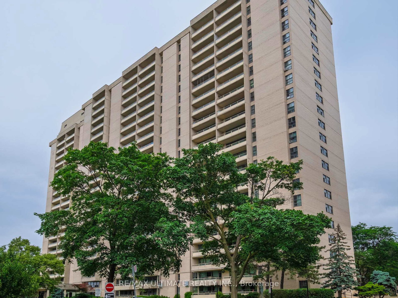 360-ridelle-avenue-north-york-ontario-w12453880