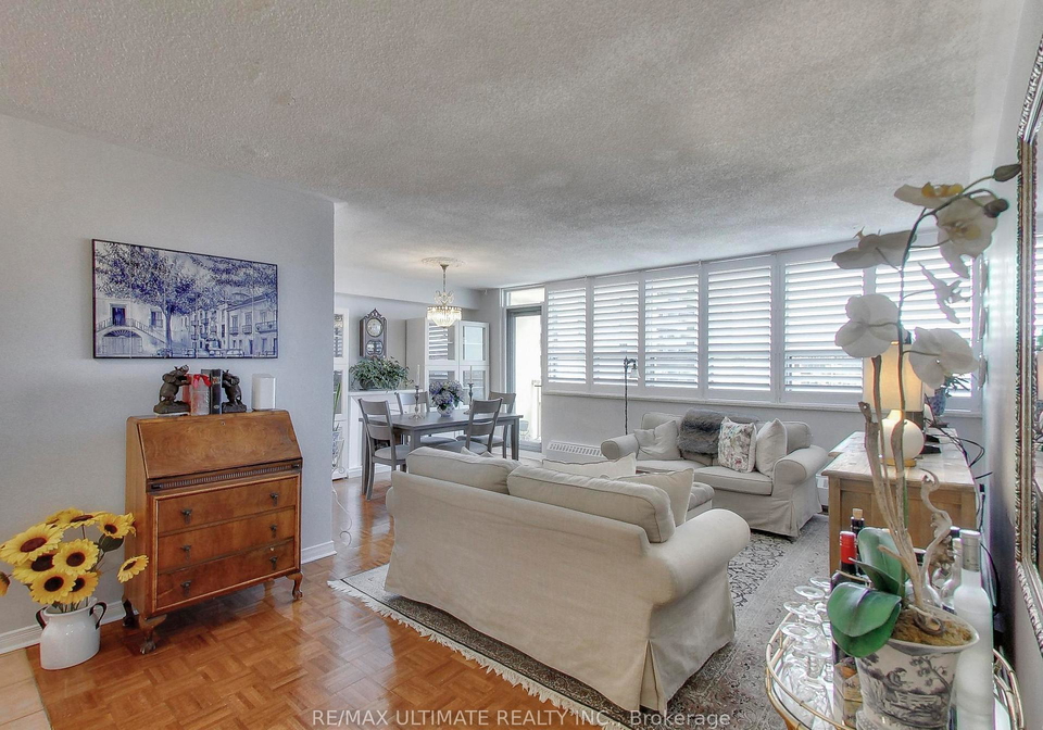 360-ridelle-avenue-north-york-ontario-w12453880