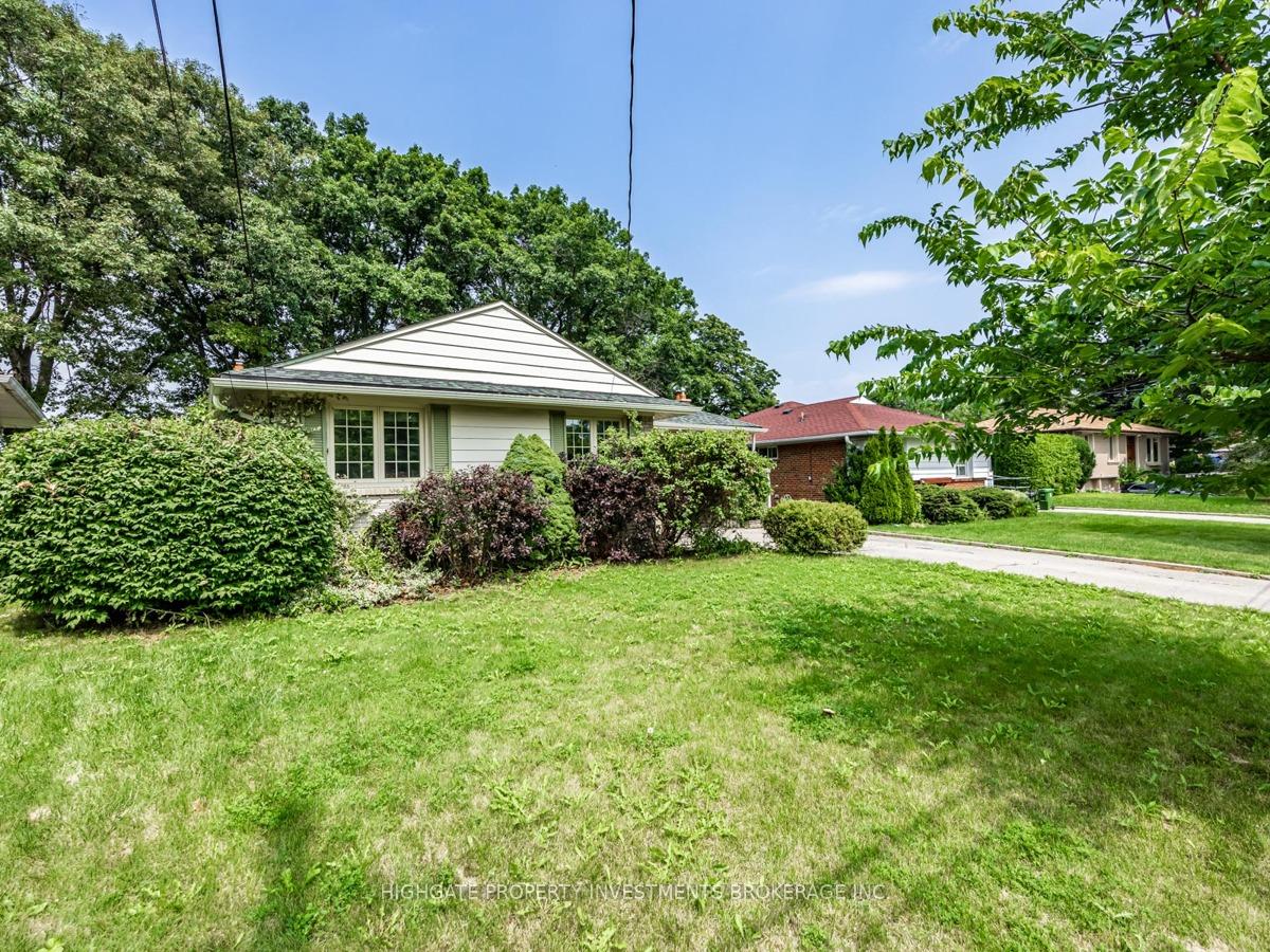 82-ravenscrest-drive-etobicoke-ontario-w12454074