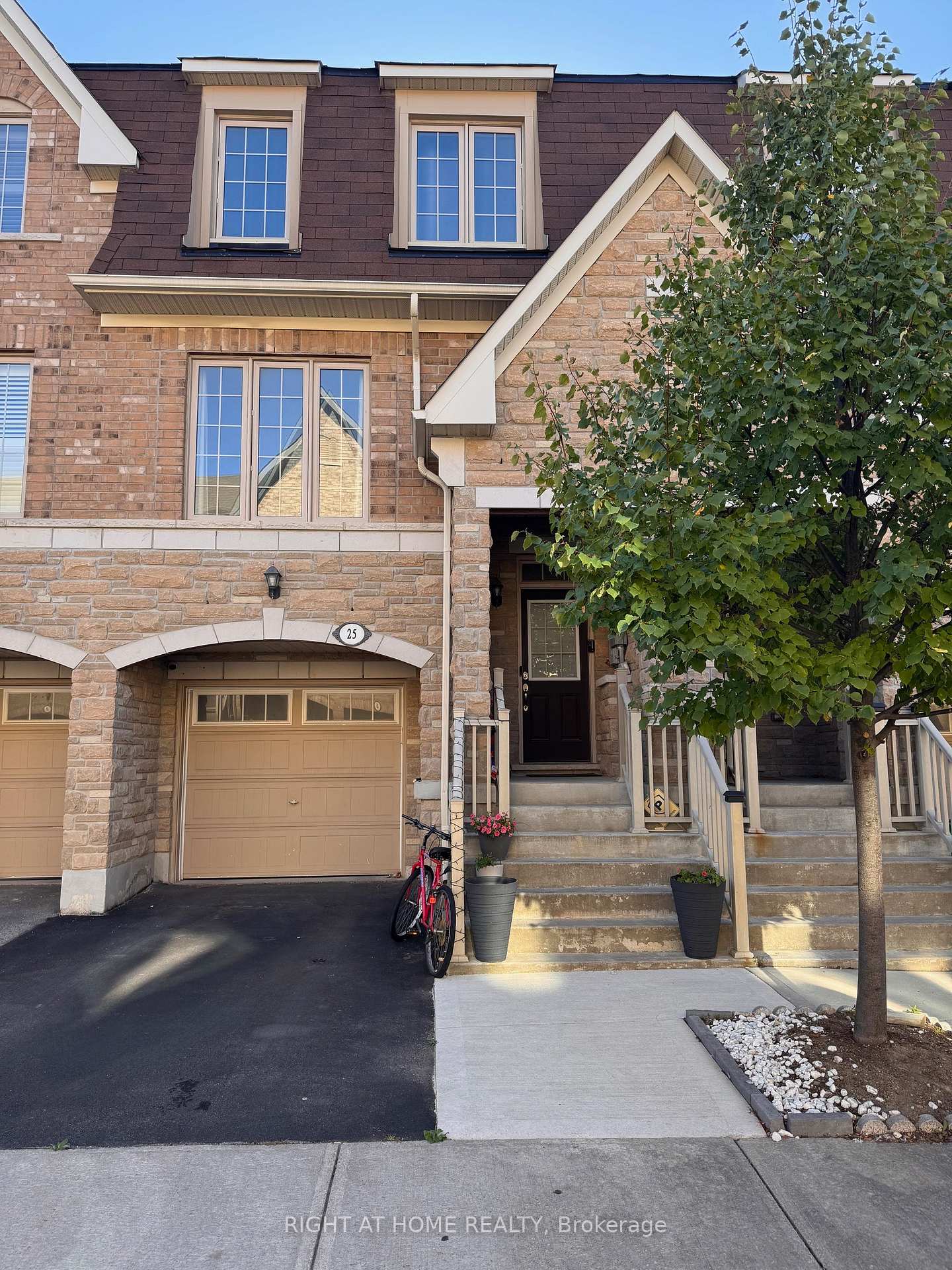 25-sea-drifter-crescent-brampton-ontario-w12454425