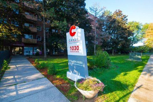 1030-pearson-drive-oakville-ontario-w12454686