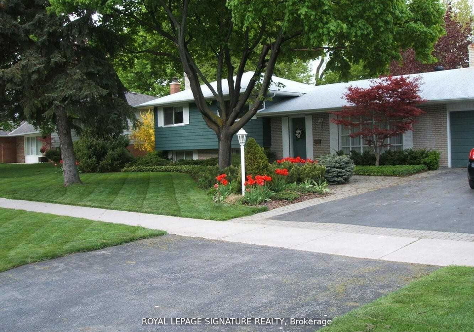 181-third-line-oakville-ontario-w12454701