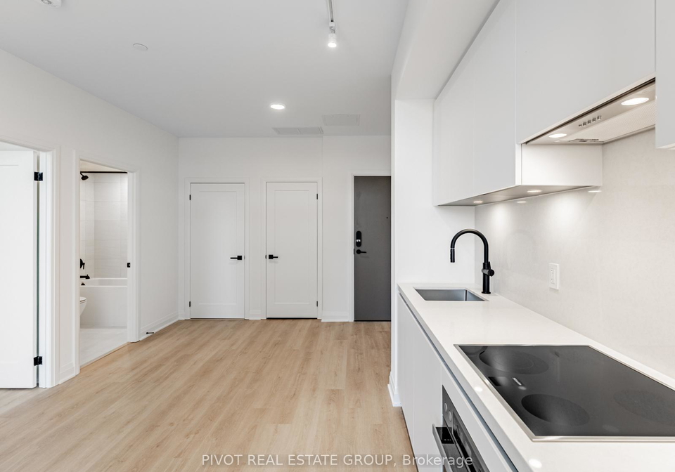4023-the-exchange-mississauga-ontario-w12454837