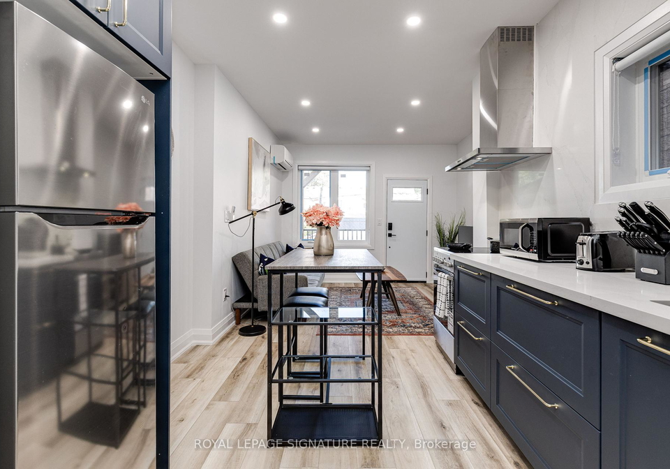 147-lansdowne-avenue-toronto-ontario-w12454897