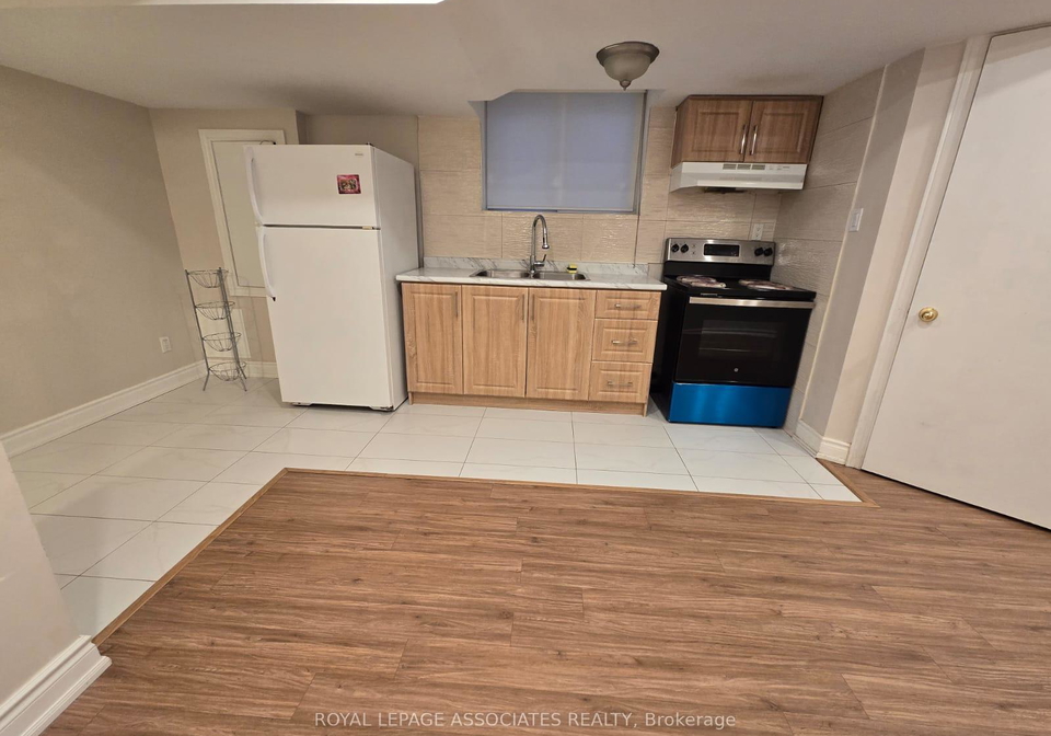72-starhill-crescent-brampton-ontario-w12454982