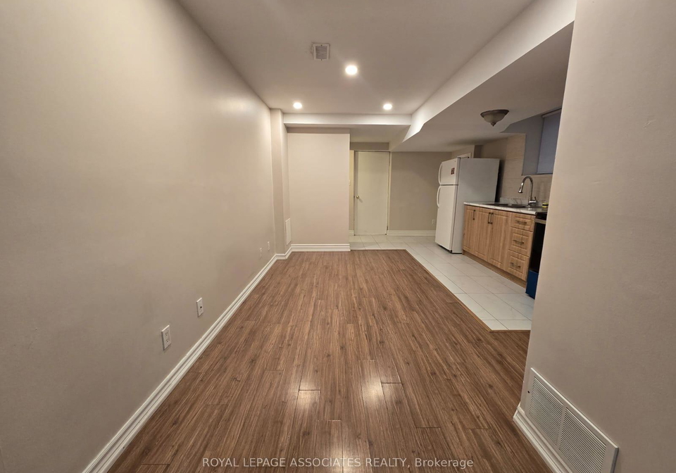 72-starhill-crescent-brampton-ontario-w12454982