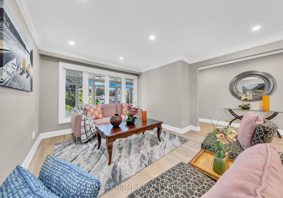 422-maple-leaf-drive-north-york-ontario-w12455169
