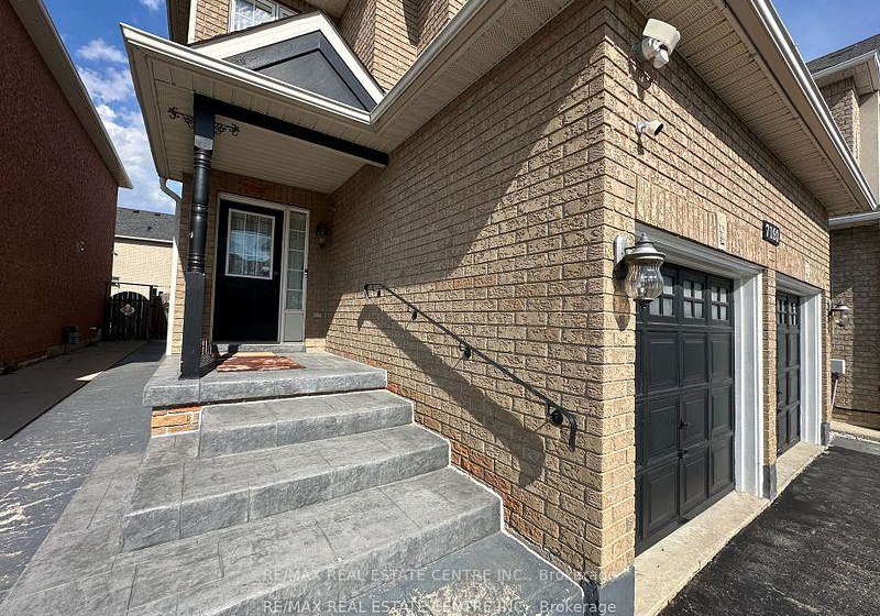 7193-magistrate-terrace-mississauga-ontario-w12455299