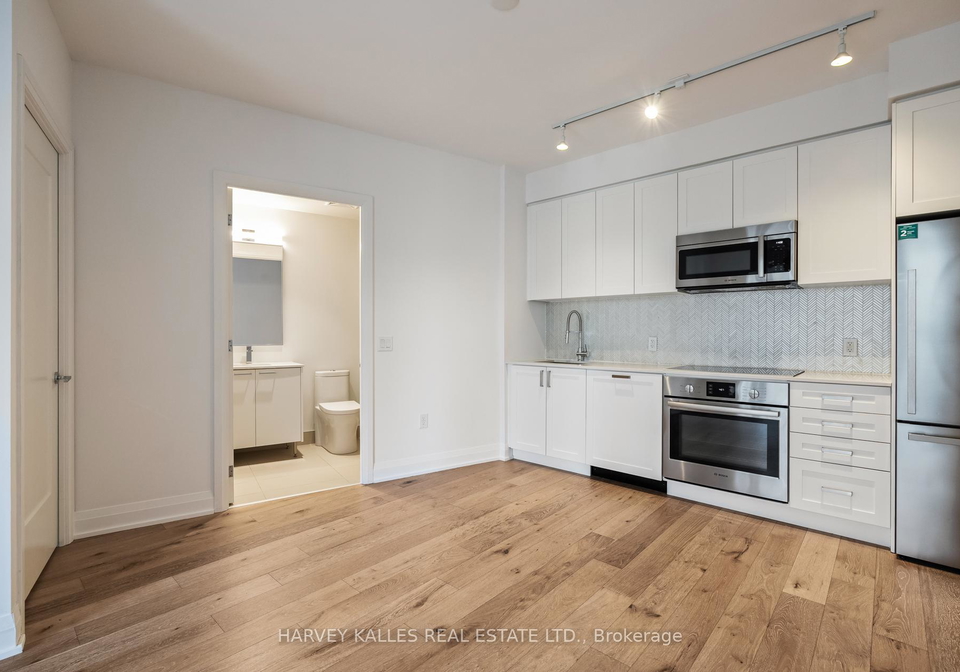 293-the-kingsway-etobicoke-ontario-w12455435