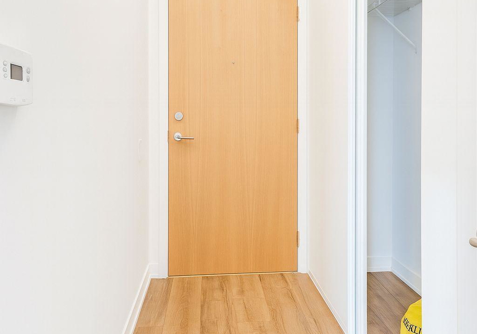1787-st-clair-avenue-w-toronto-ontario-w12455731