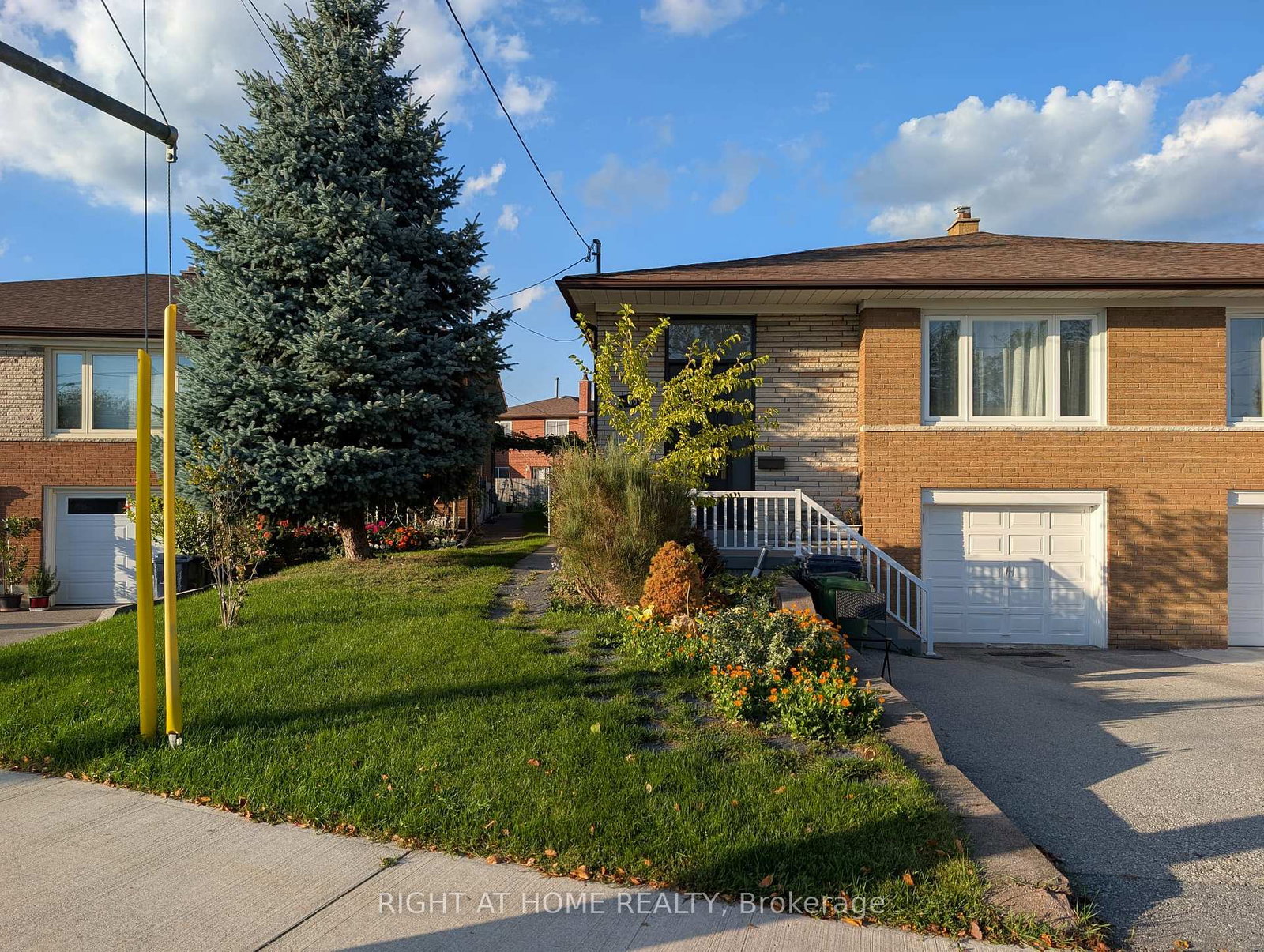 30-watney-crescent-york-ontario-w12455733