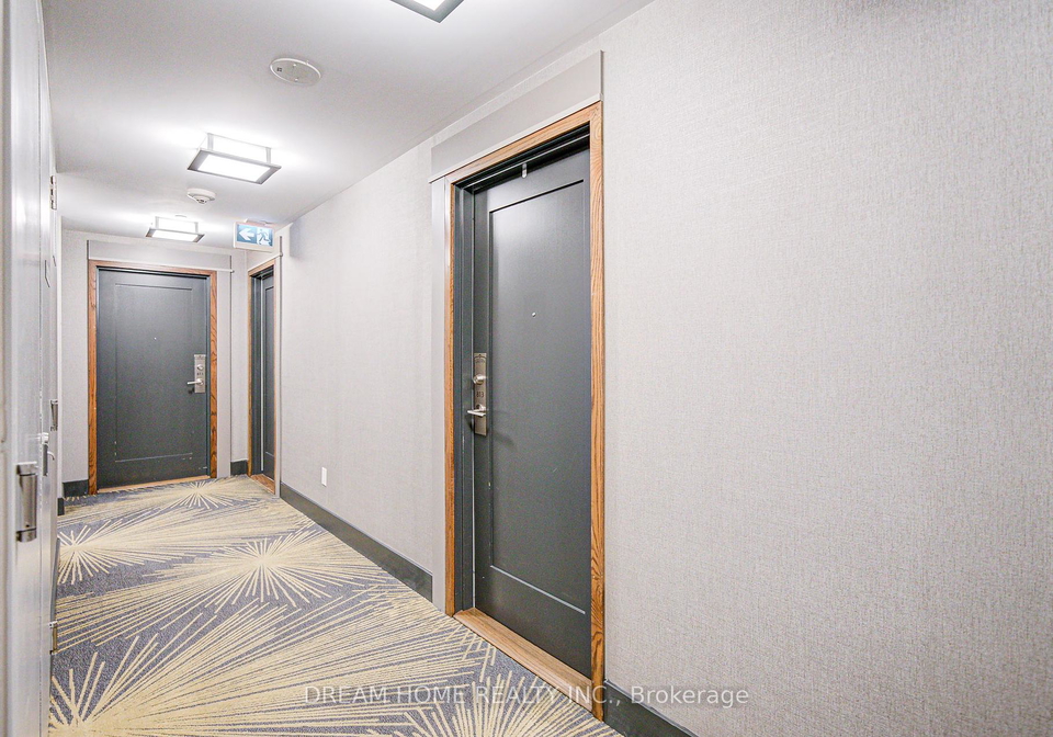 5033-four-springs-avenue-mississauga-ontario-w12455981