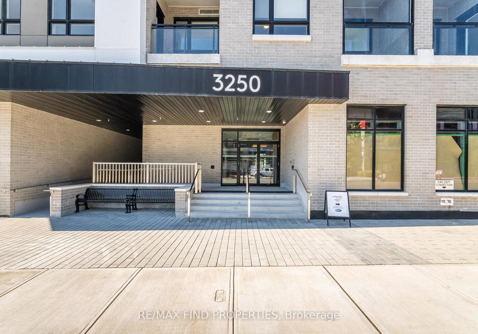3250-carding-mill-trail-n-oakville-ontario-w12456000