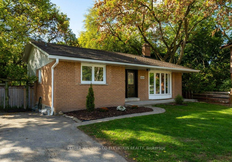 664-chestnut-place-burlington-ontario-w12456106