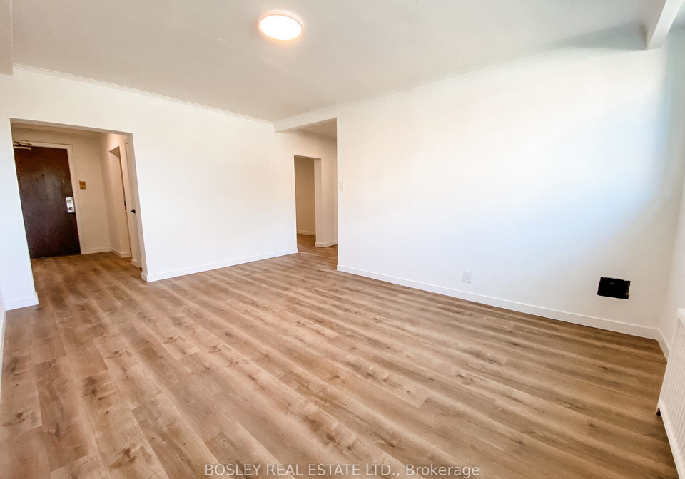 2880-keele-street-york-ontario-w12456270