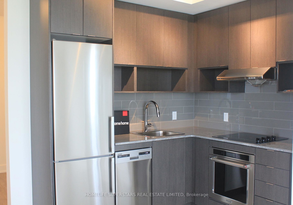 7-mabelle-avenue-etobicoke-ontario-w12456453