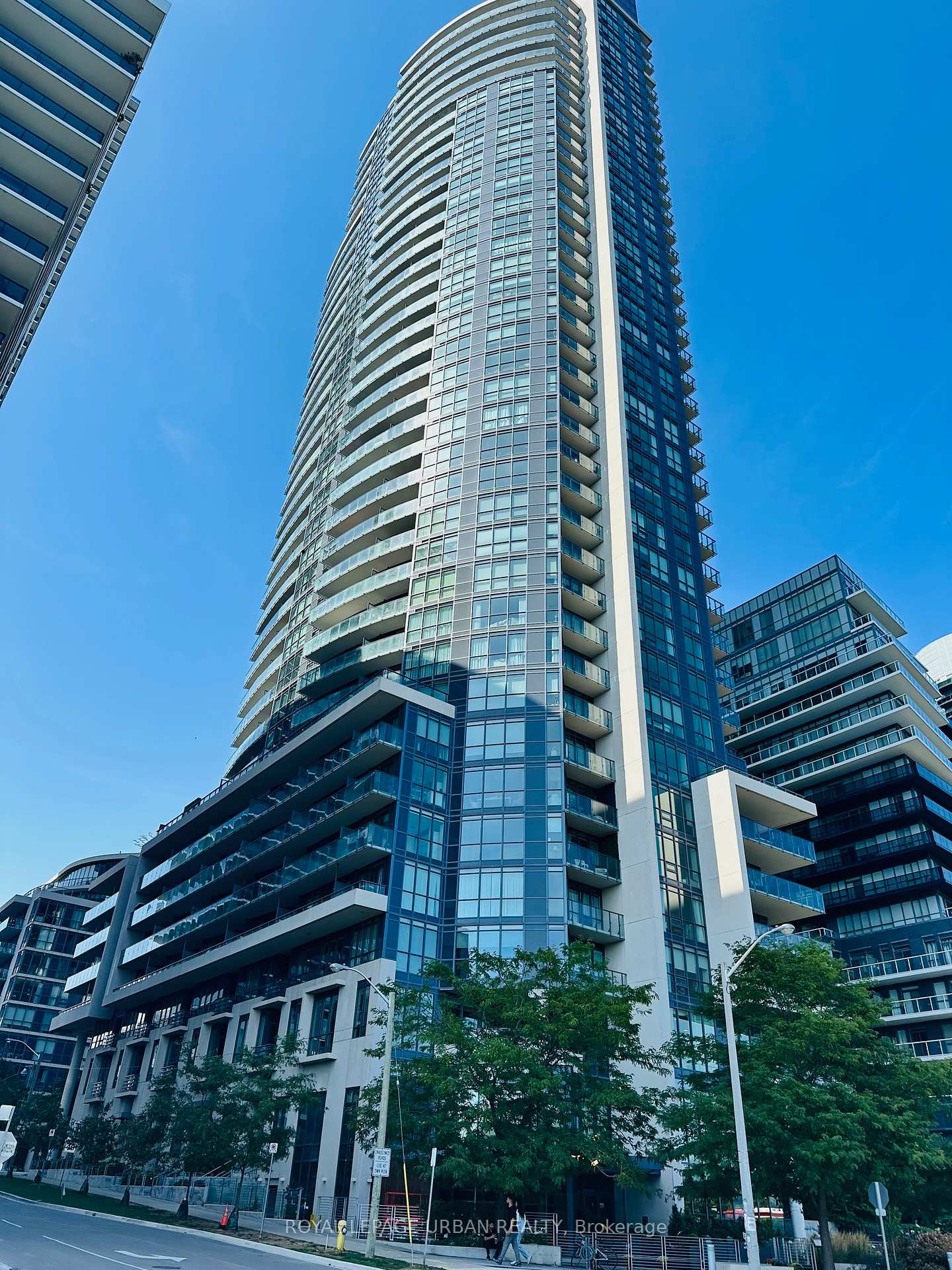 59-annie-craig-drive-etobicoke-ontario-w12456658