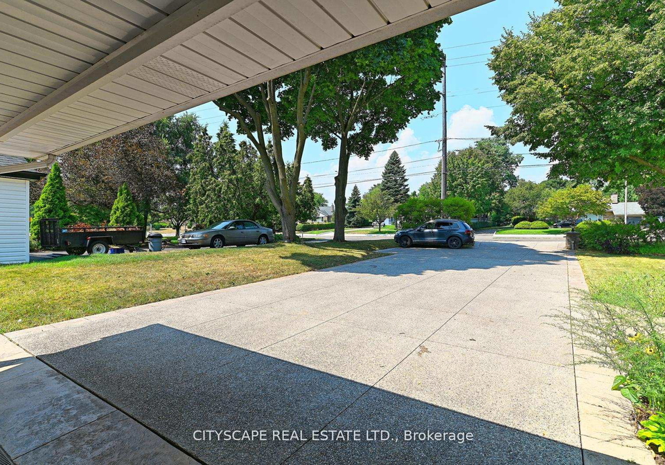 354-plains-road-w-burlington-ontario-w12456797