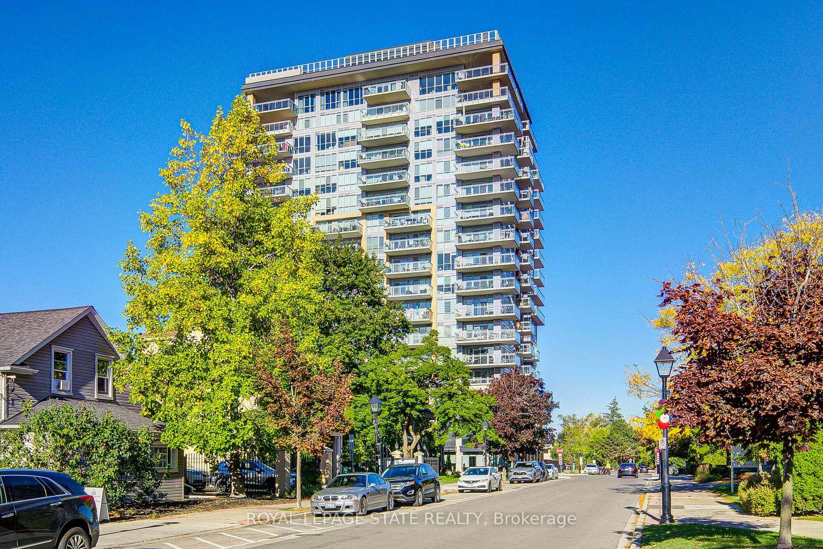 2025-maria-street-burlington-ontario-w12457068