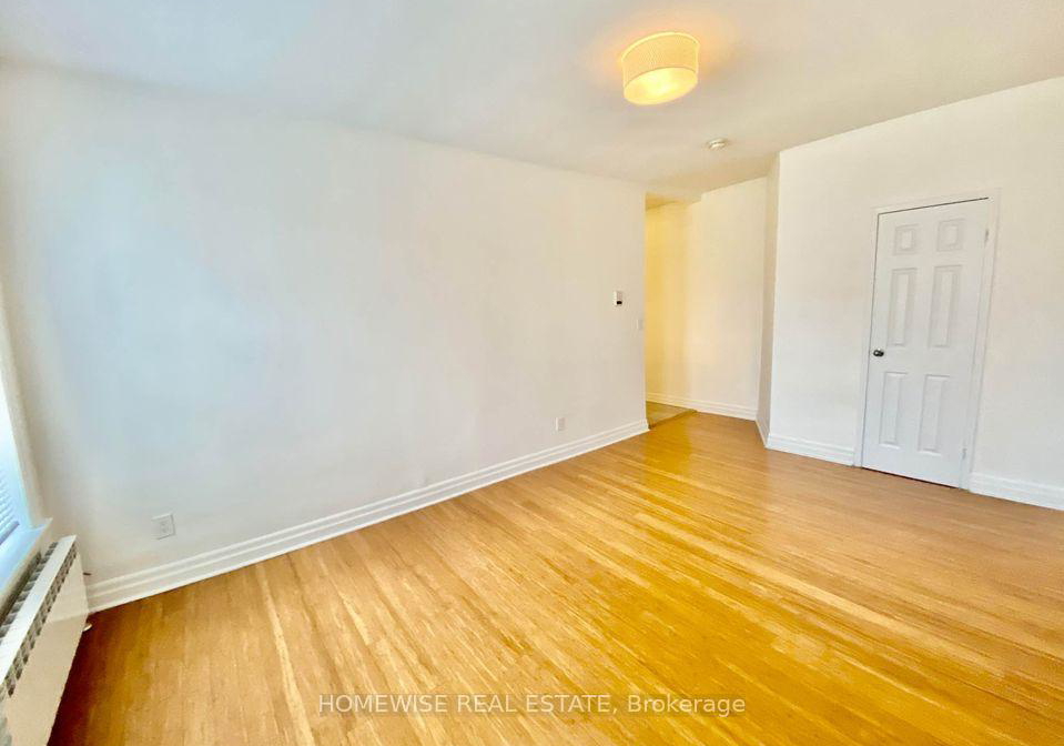 1-triller-avenue-toronto-ontario-w12457103