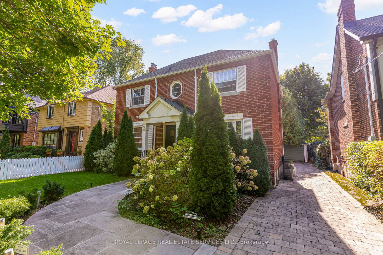 25-ashton-manor-etobicoke-ontario-w12457243