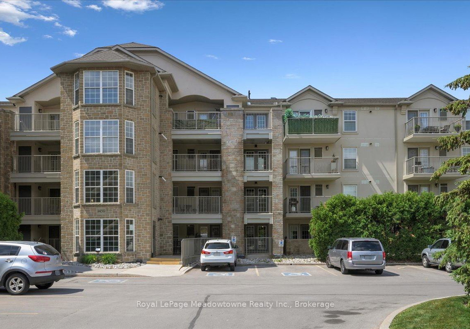 1450-bishops-gate-oakville-ontario-w12457279